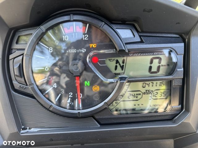 Suzuki V-STROM - 7