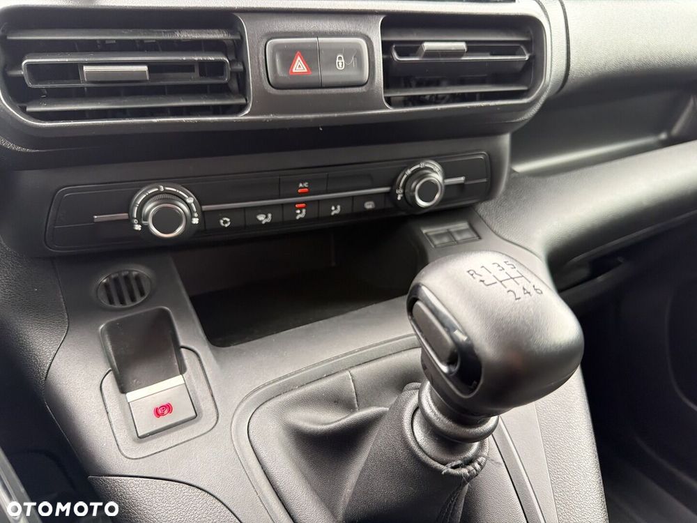 Toyota PROACE CITY - 16