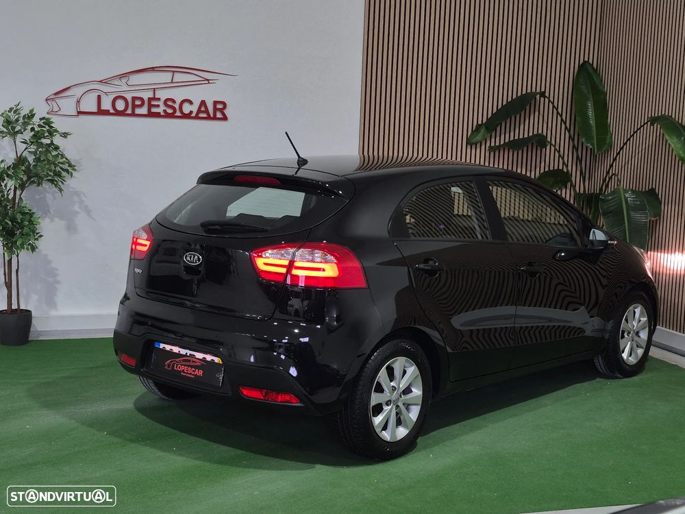 Kia Rio 1.2 CVVT LX - 4