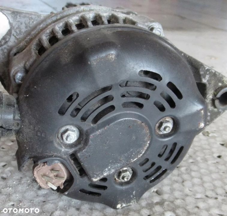 KIA SPORTAGE III ALTERNATOR 2.0 CRDI - 2