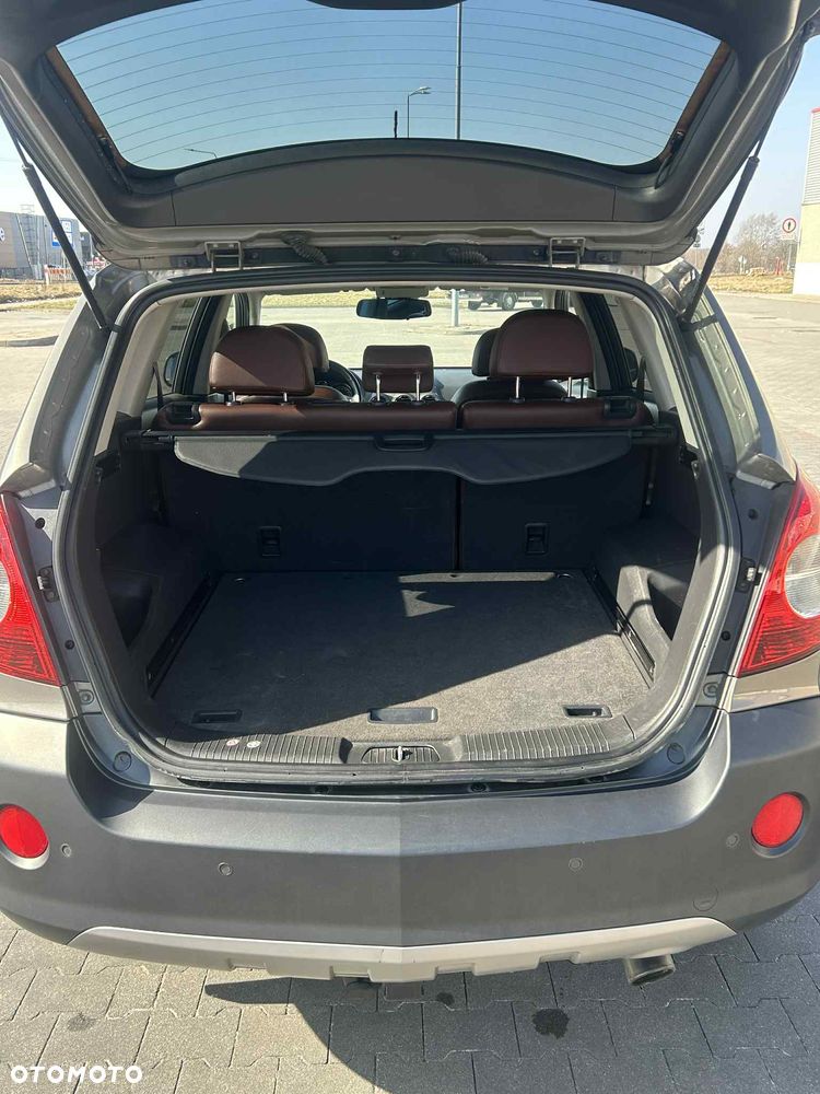 Opel Antara - 11