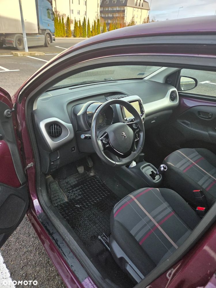 Peugeot 108 VTI 72 ETG5 Top Allure - 10