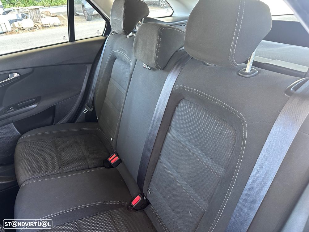Fiat Tipo Station Wagon 1.6 M-Jet Lounge Tech - 8