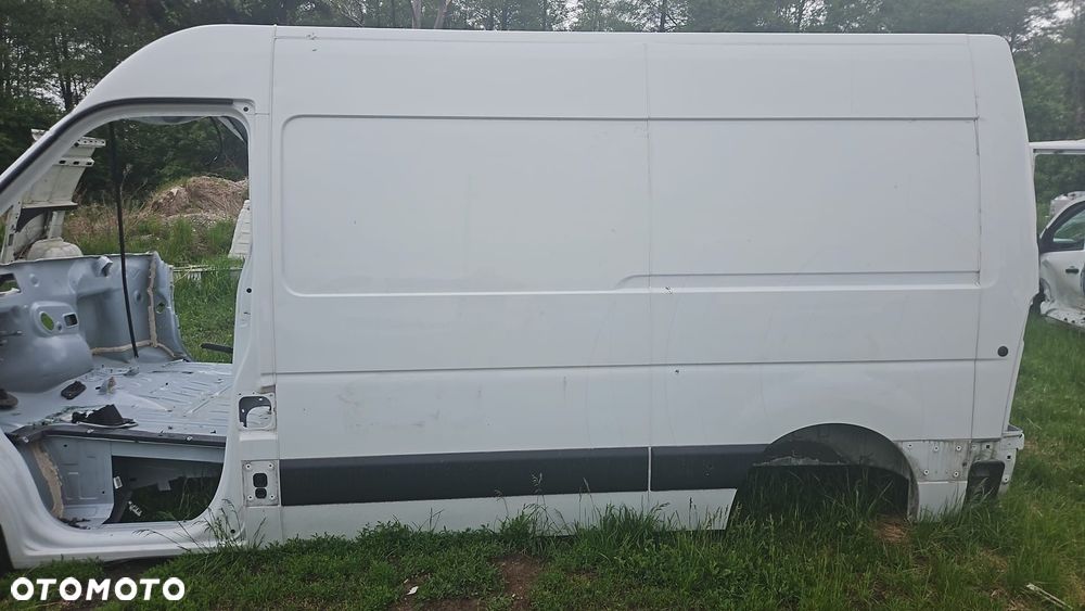 MASTER III MOVANO bok lewy błotnik - 1