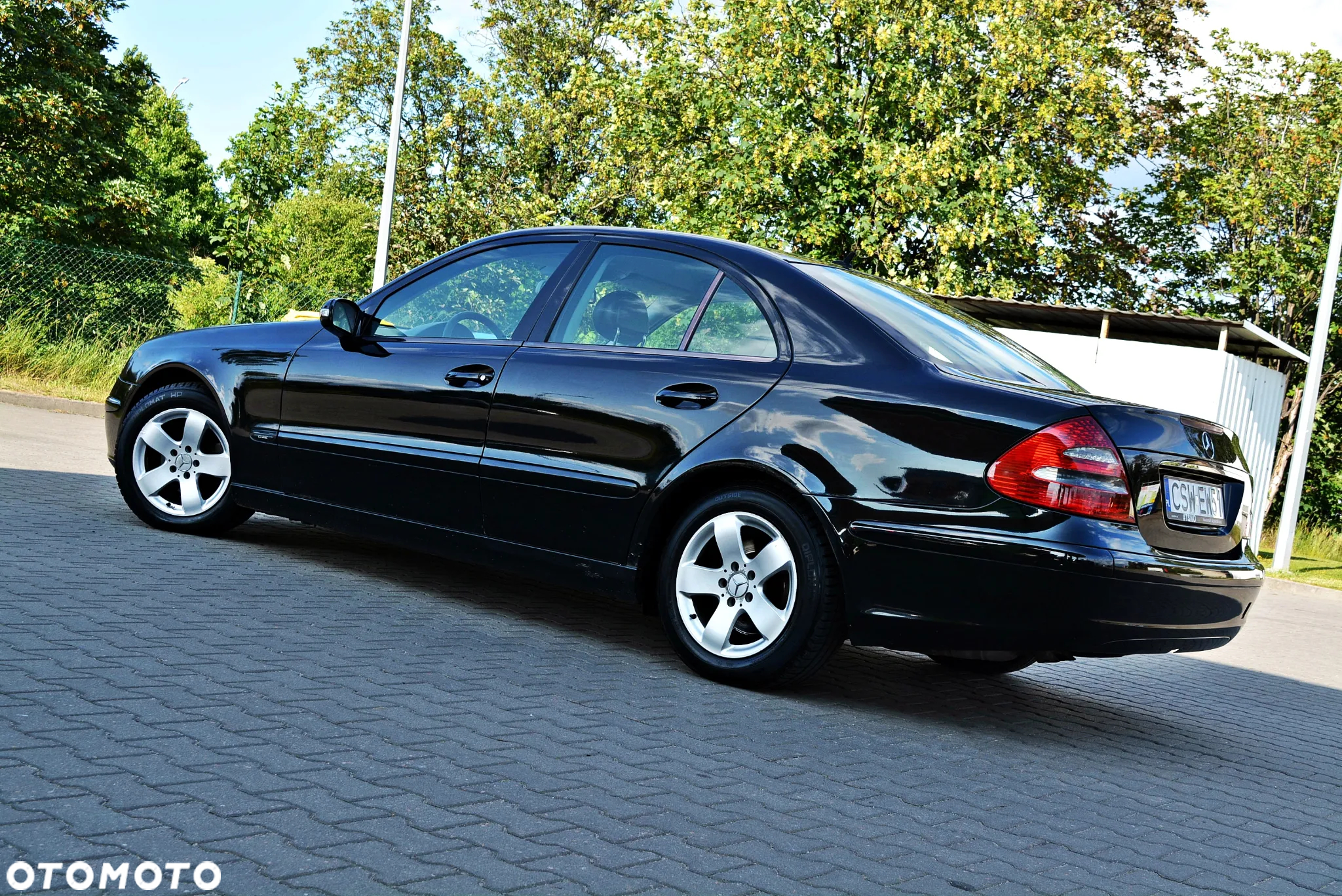 Mercedes-Benz Klasa E 200 CDI Classic - 18