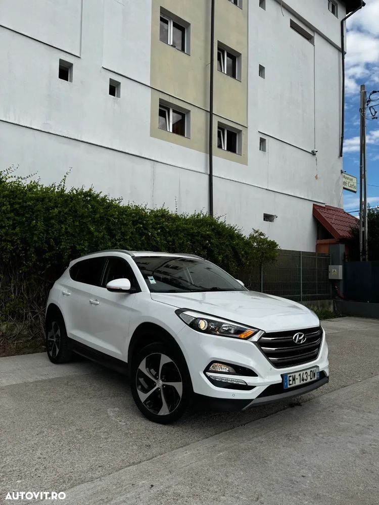 Hyundai Tucson - 1