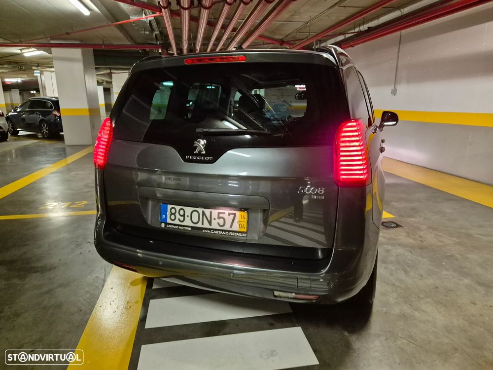 Peugeot 5008 1.6 E-HDi Allure 2-Tronic - 13