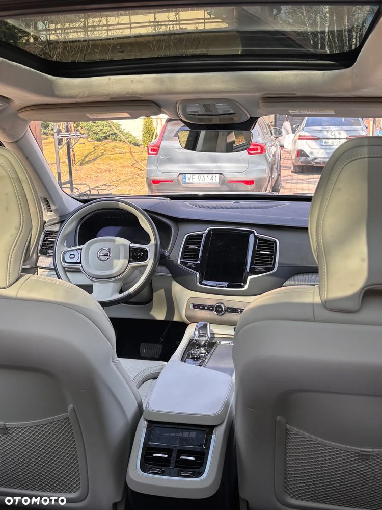 Volvo XC 90 - 11