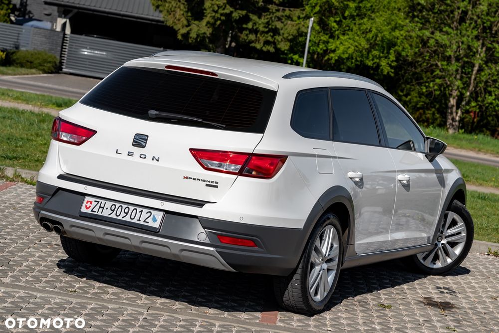 Seat Leon Sportstourer 2.0 TDI Start&Stop 4Drive DSG X-Perience - 9