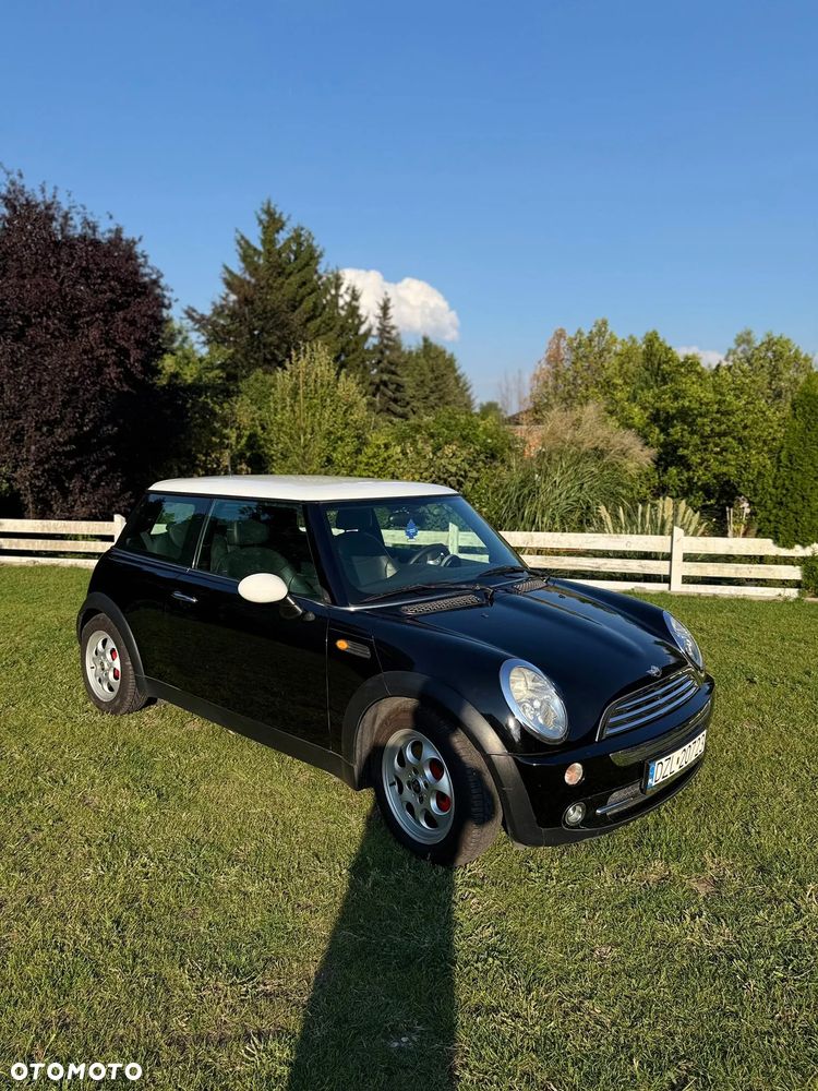 MINI Cooper Seven - 2
