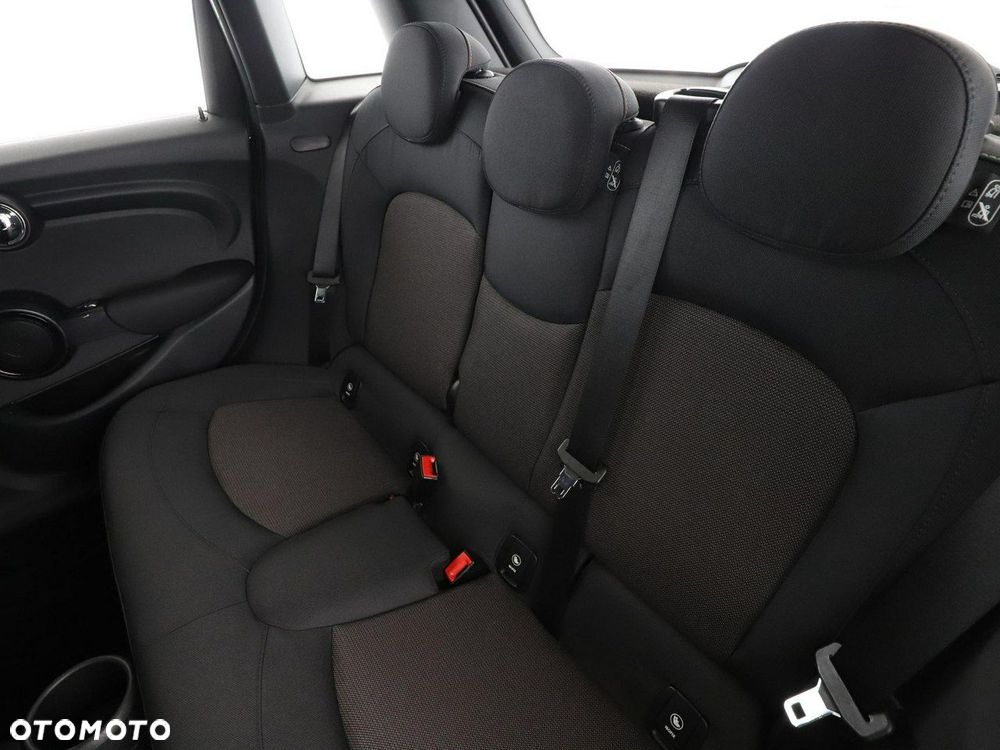 MINI ONE - 18