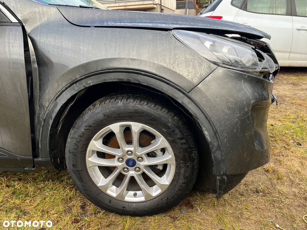 Ford Kuga 2.5 Duratec PHEV TITANIUM - 3