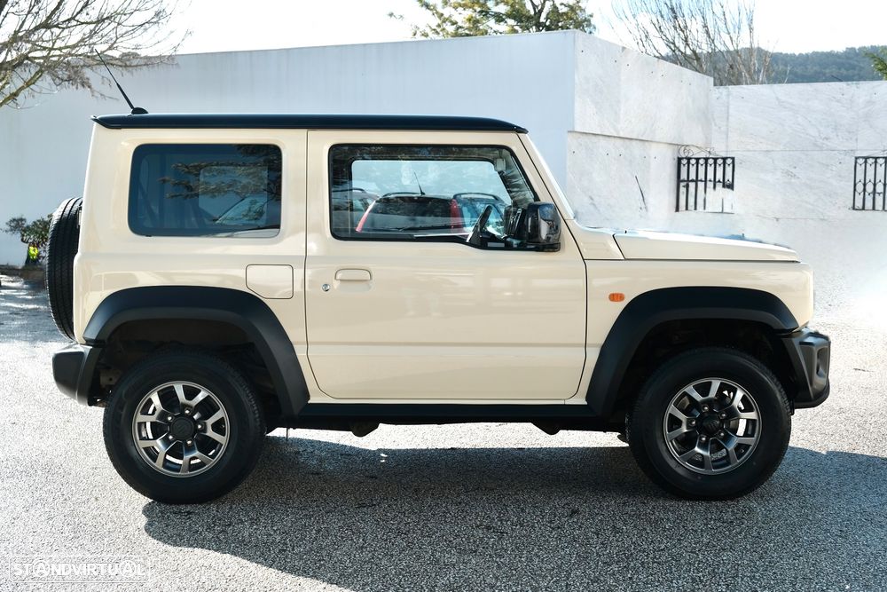Suzuki Jimny 1.5 ALLGRIP Comfort+ - 9
