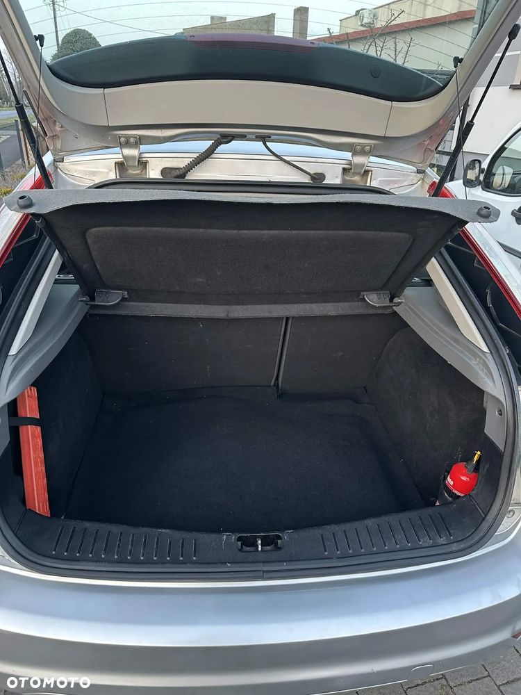 Ford Focus - 8