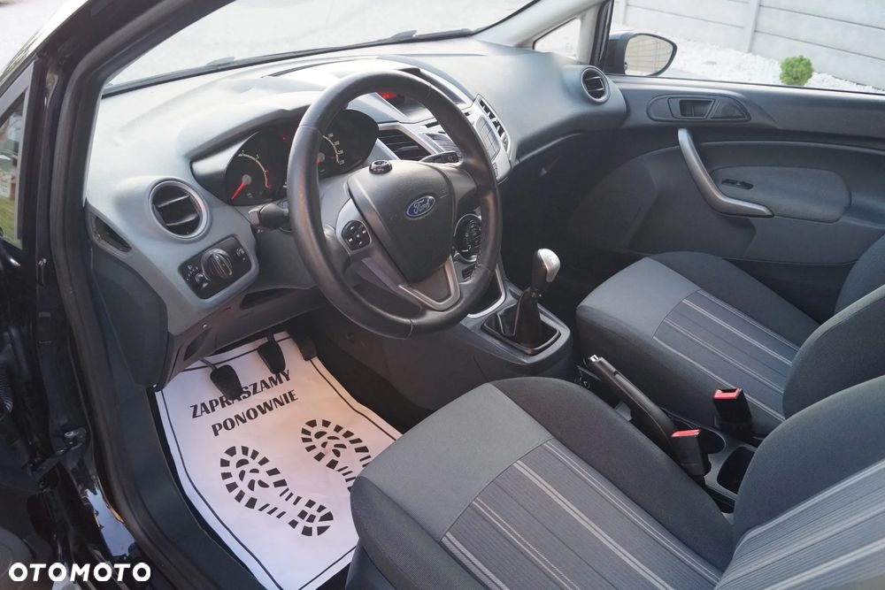 Ford Fiesta 1.25 Champions Edition - 5