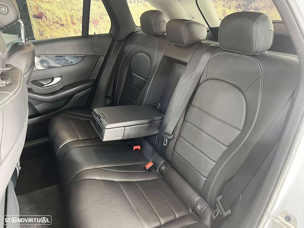 Mercedes-Benz GLC 300 de 4Matic 9G-TRONIC - 21