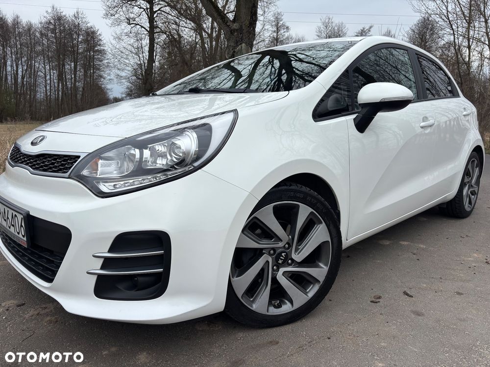 Kia Rio 1.4 Business Line Plus - 1
