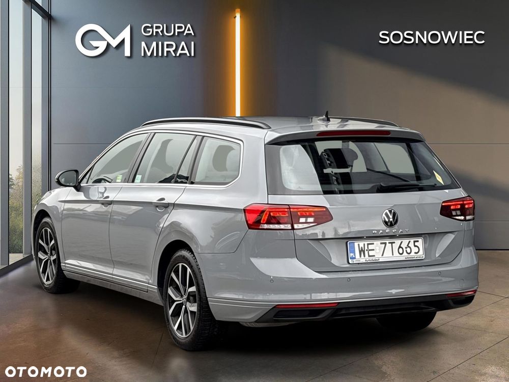 Volkswagen Passat 2022 photo 3