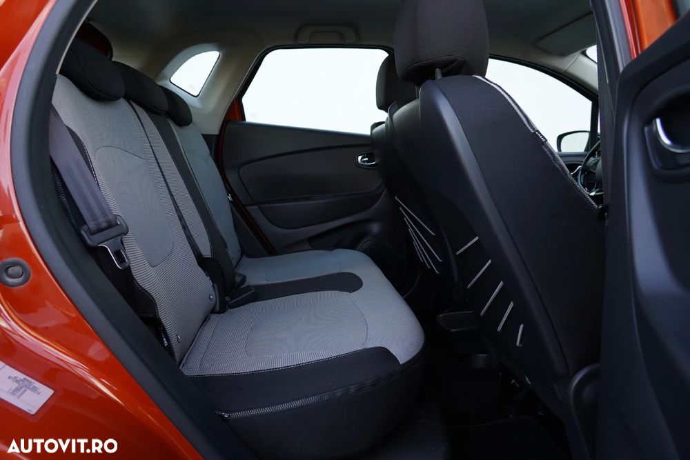 Renault Captur (ENERGY) dCi 90 EDC LIMITED - 16