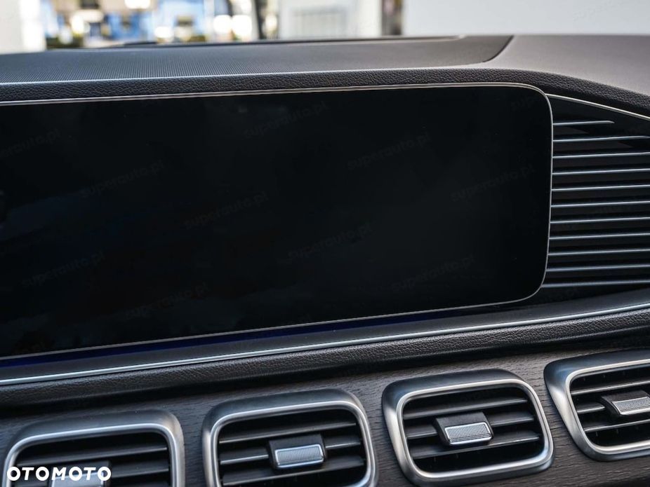 Mercedes-Benz GLE - 11