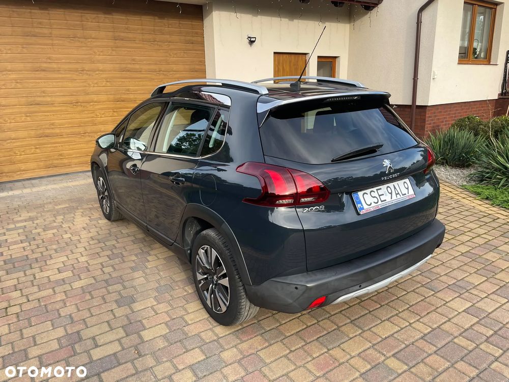 Peugeot 2008 - 4