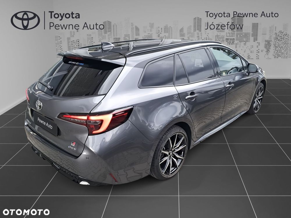 Toyota Corolla - 4