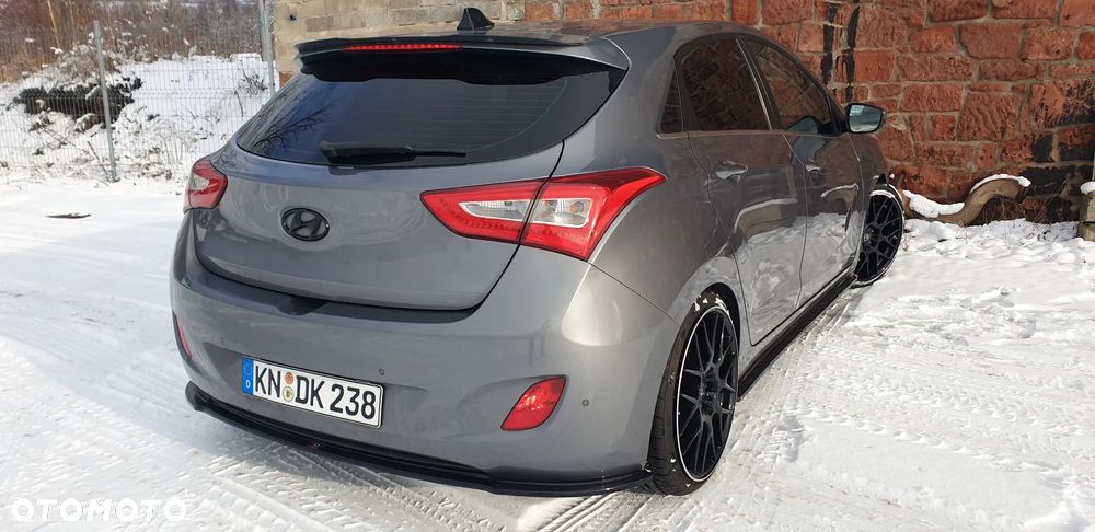 Hyundai i30 1.4 Trend - 9