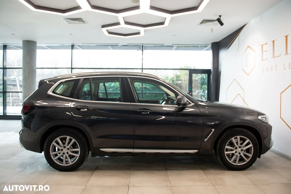 BMW X3 xDrive30e AT PHEV - 10