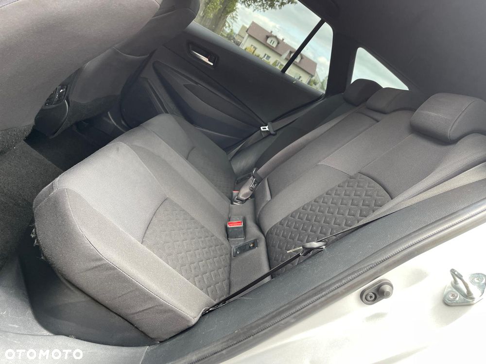 Toyota Corolla 1.8 Comfort - 26