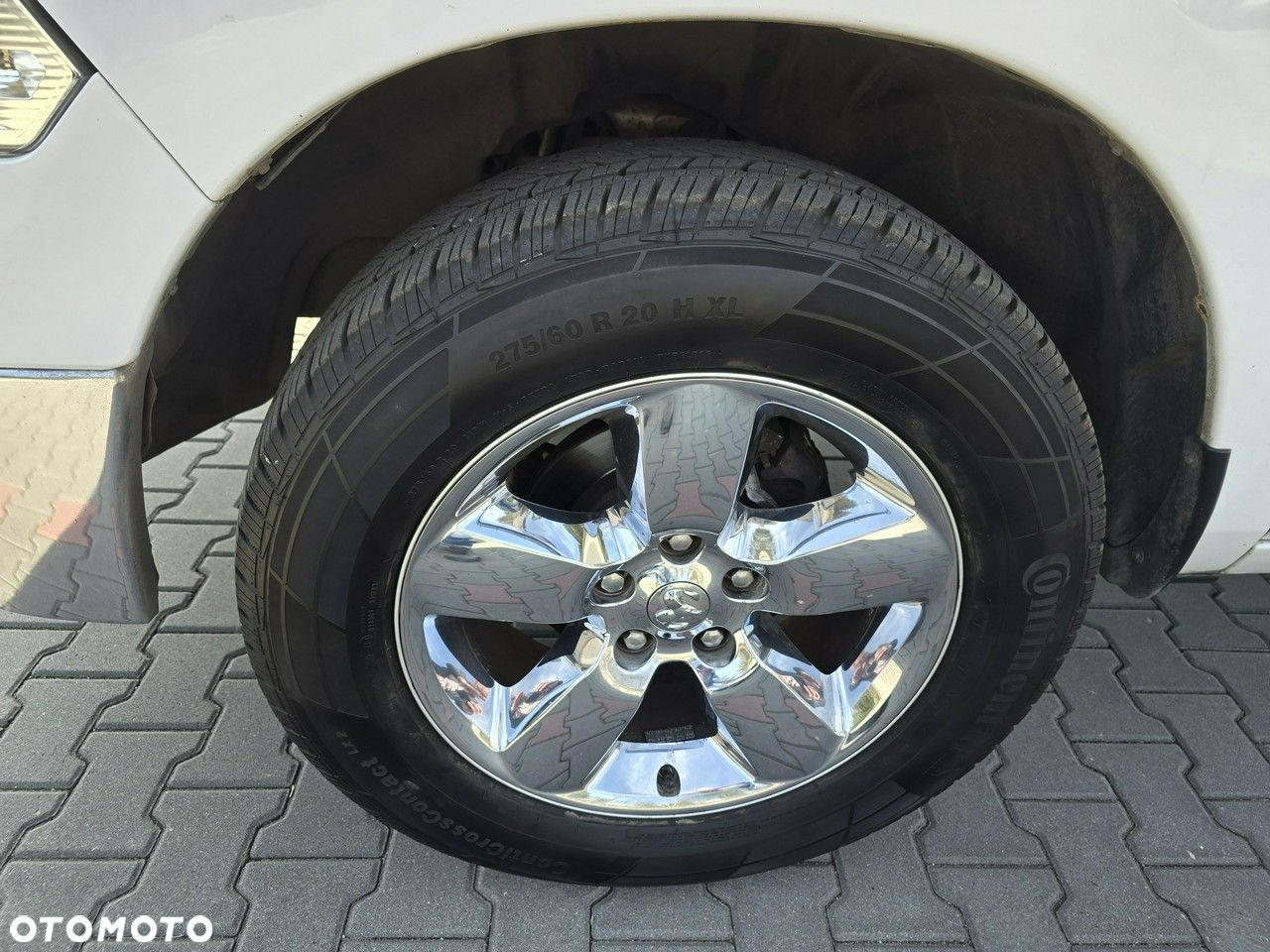 Dodge RAM 1500 5.7 4x4 - 21