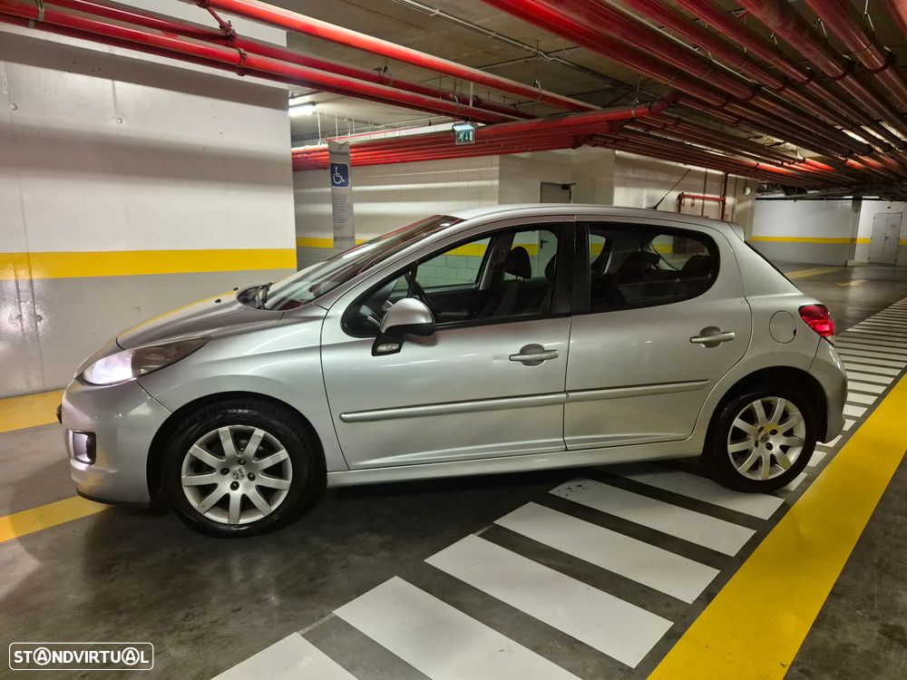 Peugeot 207 1.4 HDi Sport - 2