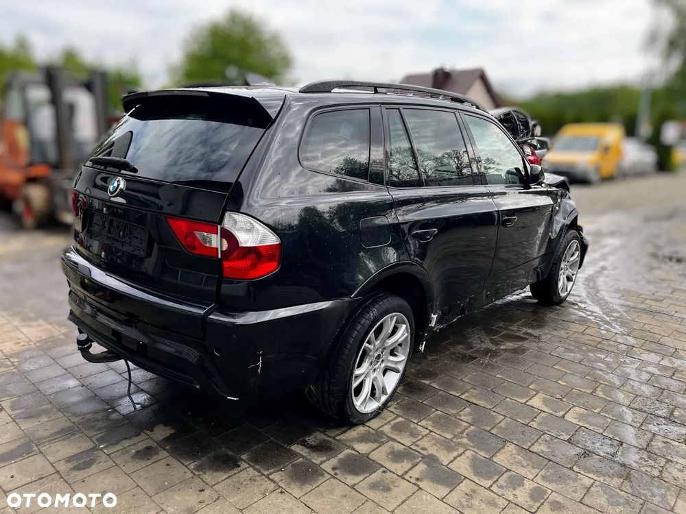 BMW X3 E83  3.0D 306D3 M pakiet black sapphire metallic na części - 10