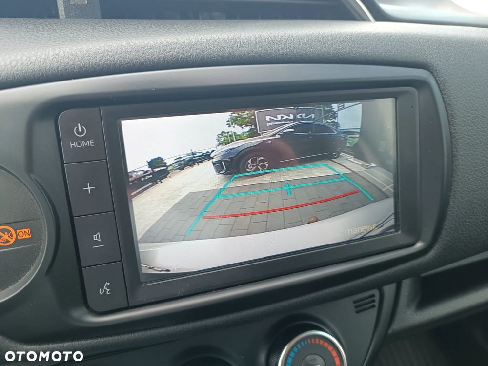 Toyota Yaris 1.5 20th Anniversary CVT - 14