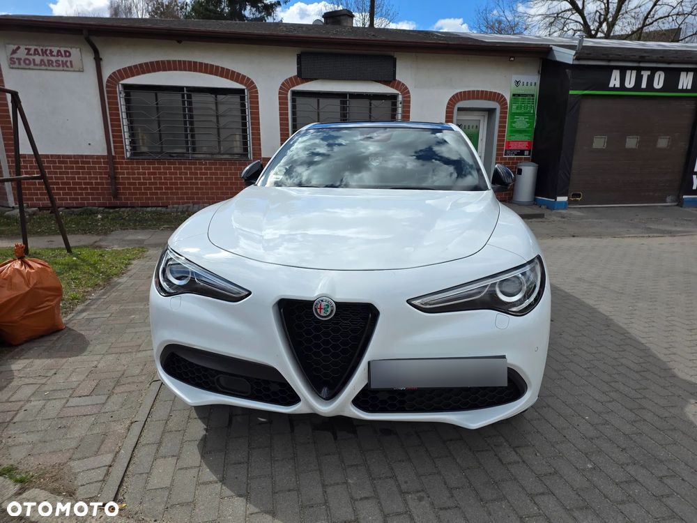 Alfa Romeo Stelvio 2.0 Turbo Veloce Q4 - 4