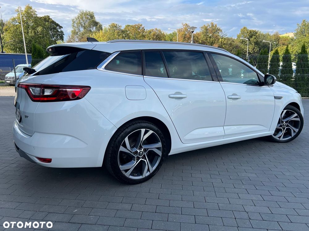 Renault Megane 1.6 TCe GT EDC - 11