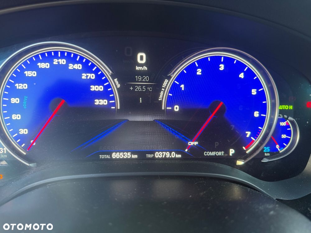 BMW Seria 5 530e iPerformance GPF Luxury Line - 7