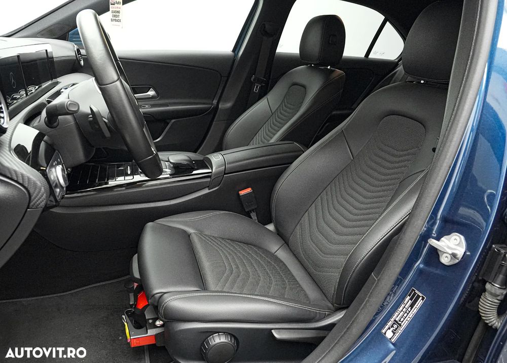 Mercedes-Benz A 200 d Sedan 8G-DCT Edition 2021 - 14