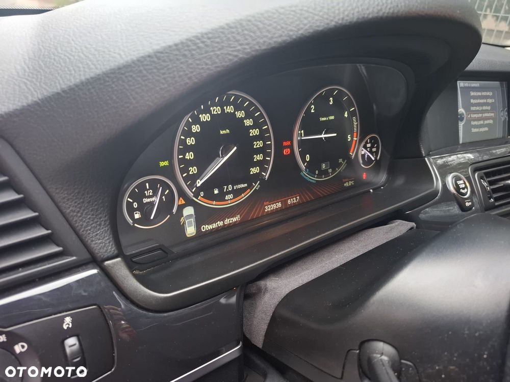 BMW Seria 5 520d - 11