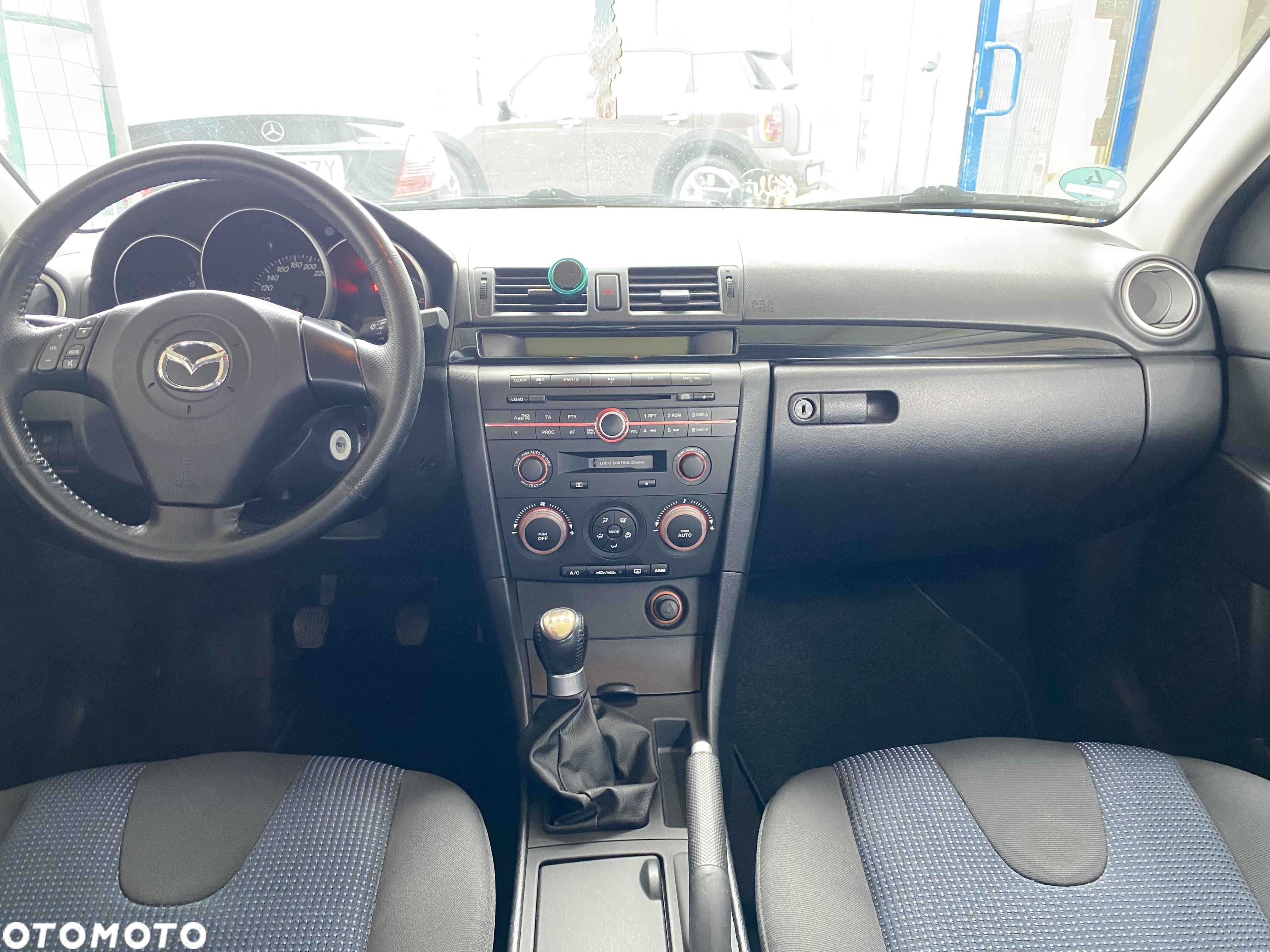 Mazda 3 1.6 Active - 32