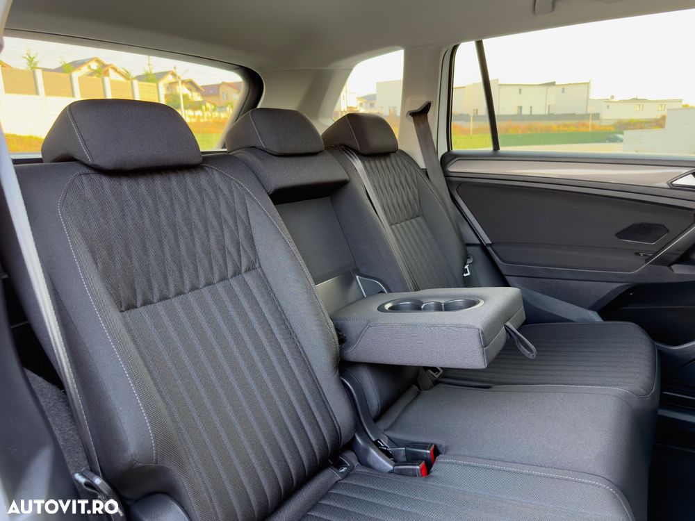 Volkswagen Tiguan 2.0 TDI SCR DSG IQ.DRIVE - 32
