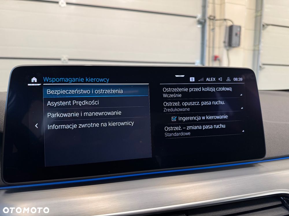 BMW Seria 5 530e xDrive M Sport Edition - 31