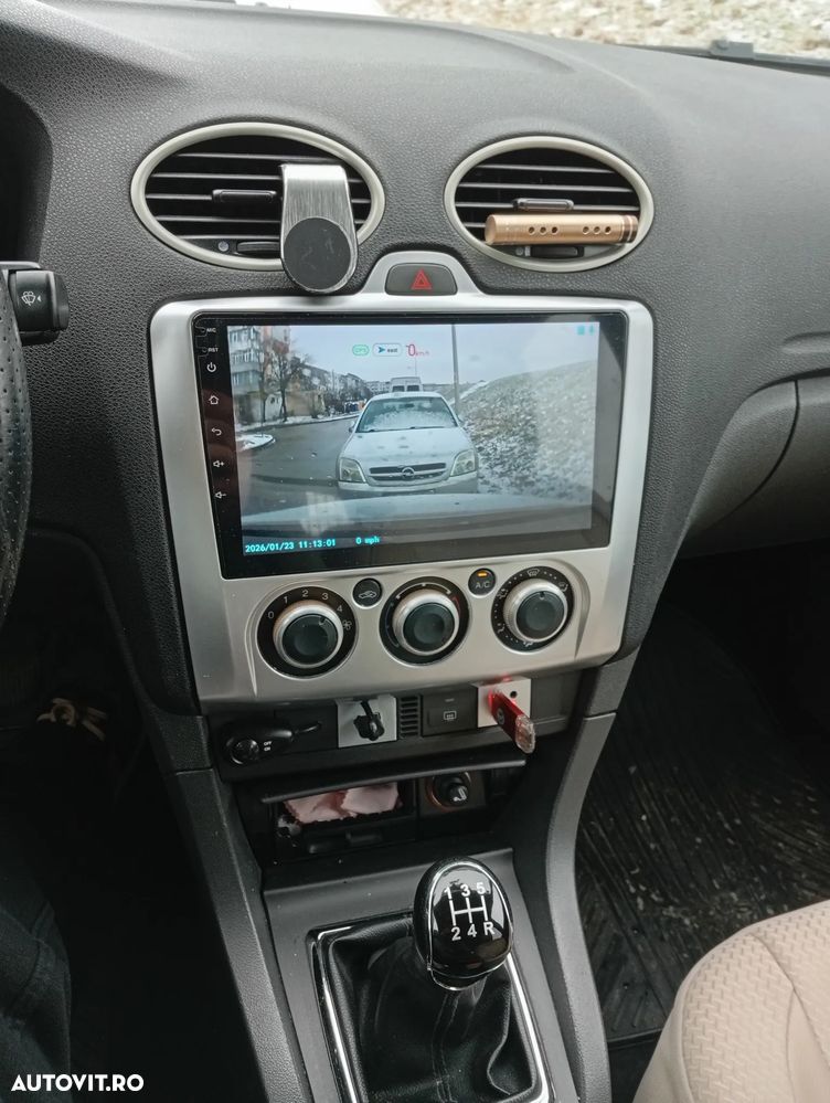 Ford Focus 1.6 TDCi Ambiente - 7
