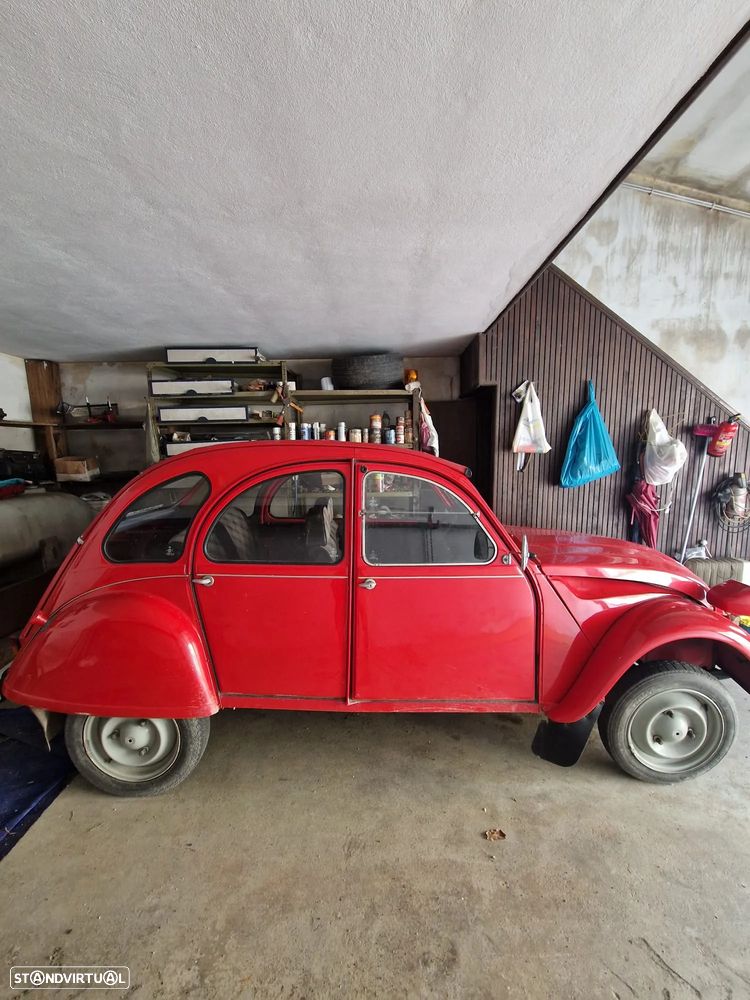Citroën 2CV - 6