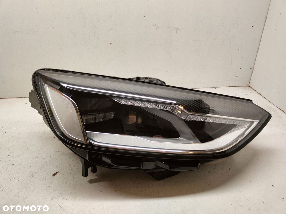audi a4 8w0 full led lampa prawy przód 8w0941012 - 1