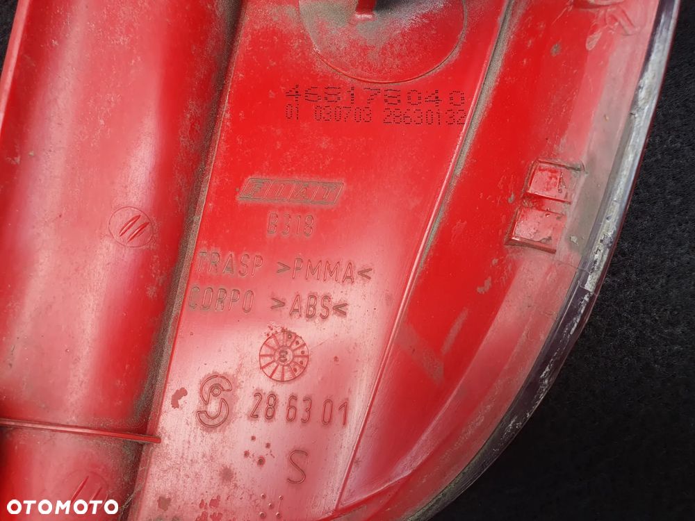 FIAT PUNTO II LAMPA TYLNA LEWA LEWY TYŁ 468178040 - 4