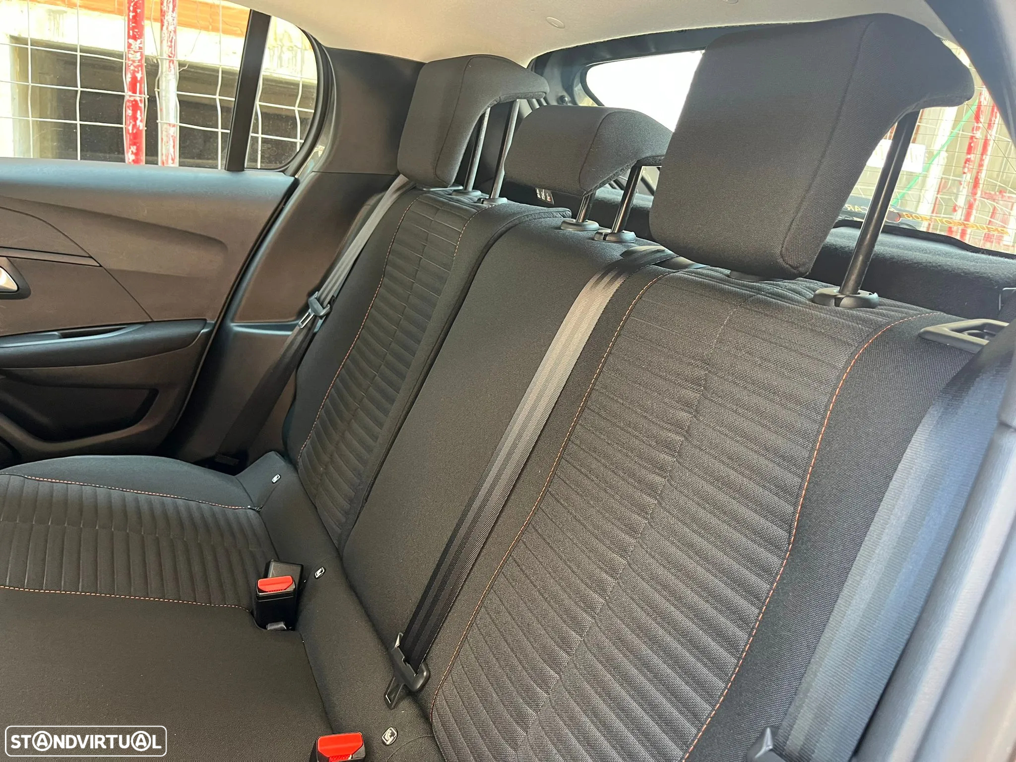 Peugeot 208 1.5 BlueHDi Active Business Pack - 58