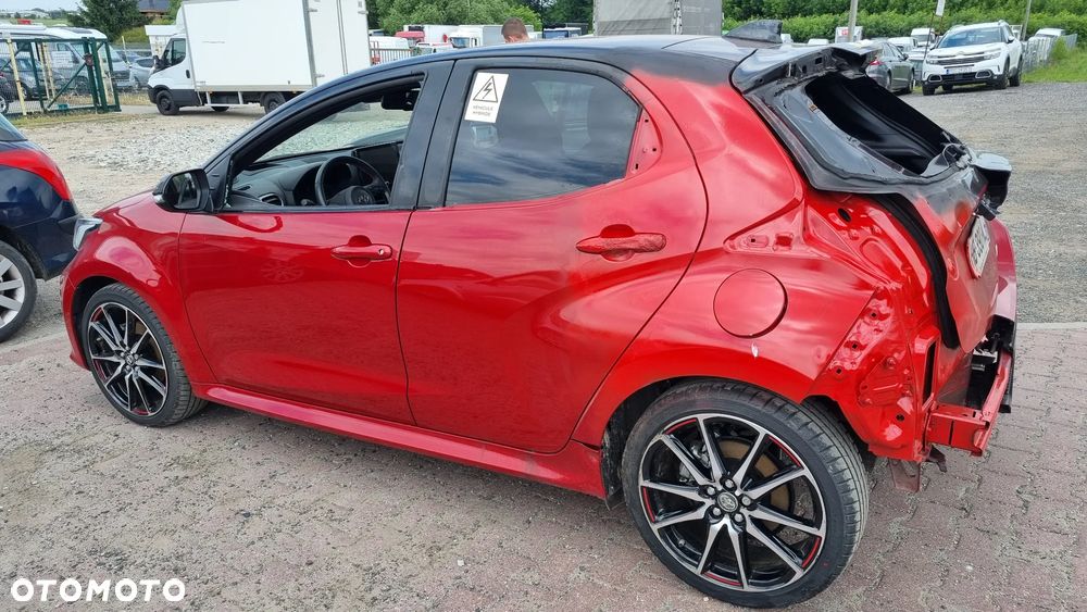 Toyota Yaris 130 1.5 VVT-i GR SPORT - 11