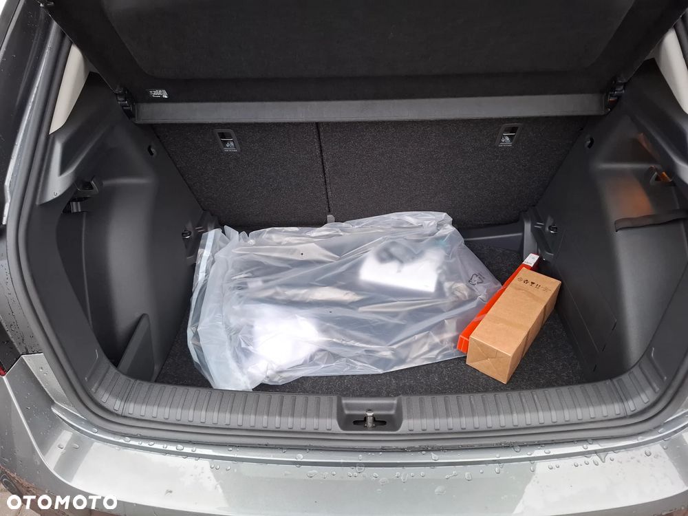 Skoda Fabia 1.0 TSI Drive DSG - 17