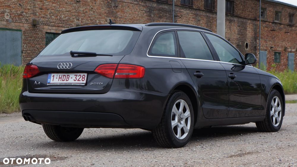 Audi A4 Avant 2.0 TDI e DPF Attraction - 6