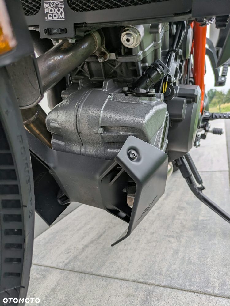 KTM Super Duke - 21